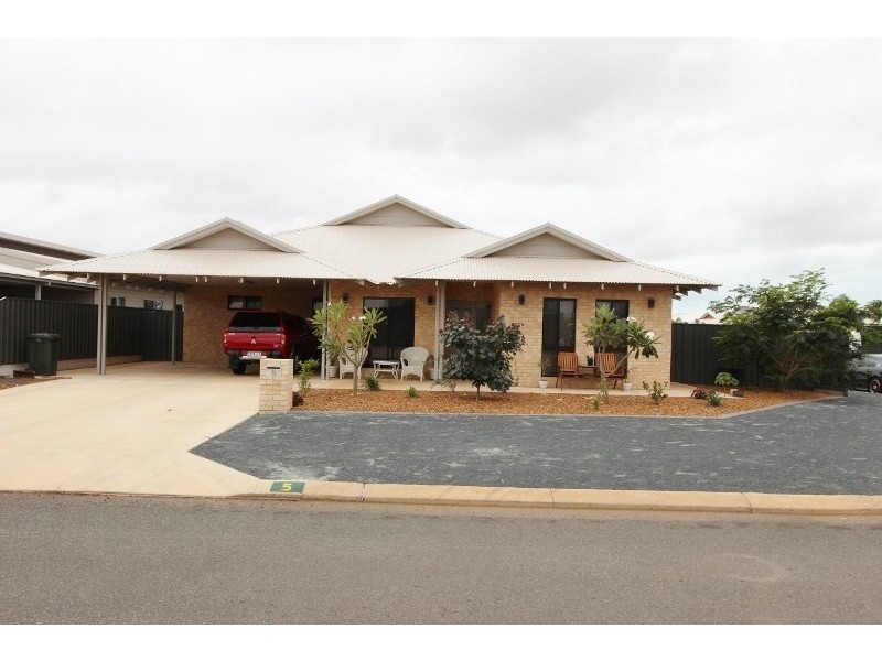 5 Emu Link, Baynton WA 6714