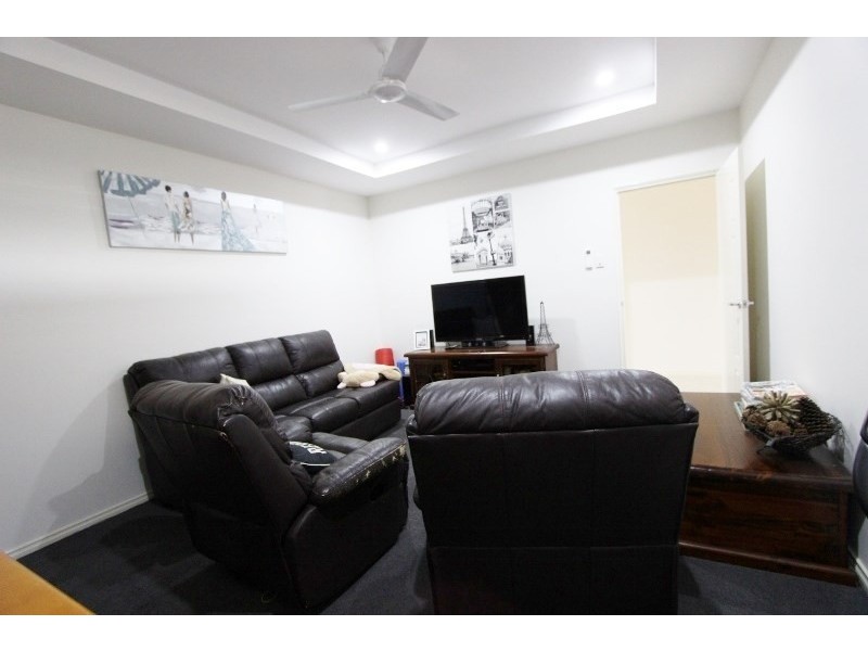 5 Emu Link, Baynton WA 6714