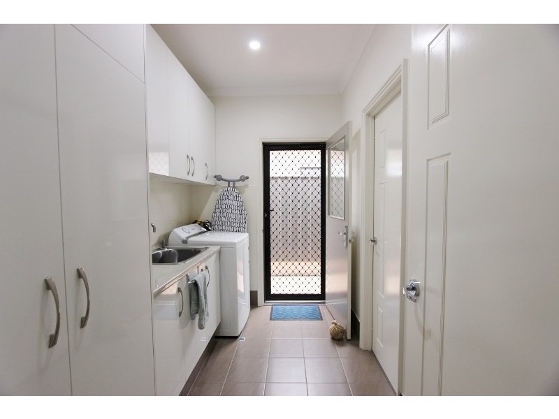 5 Emu Link, Baynton WA 6714