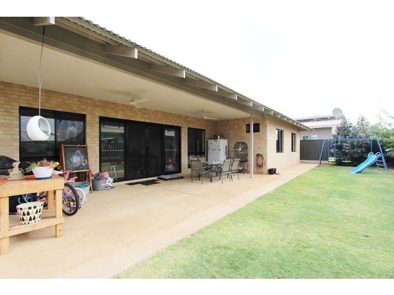 5 Emu Link, Baynton WA 6714