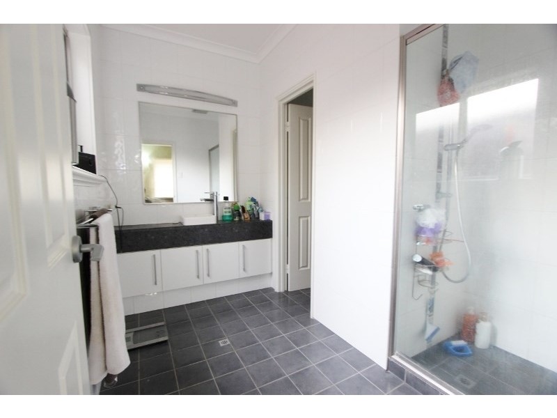 18 Euro Boulevard, Baynton WA 6714