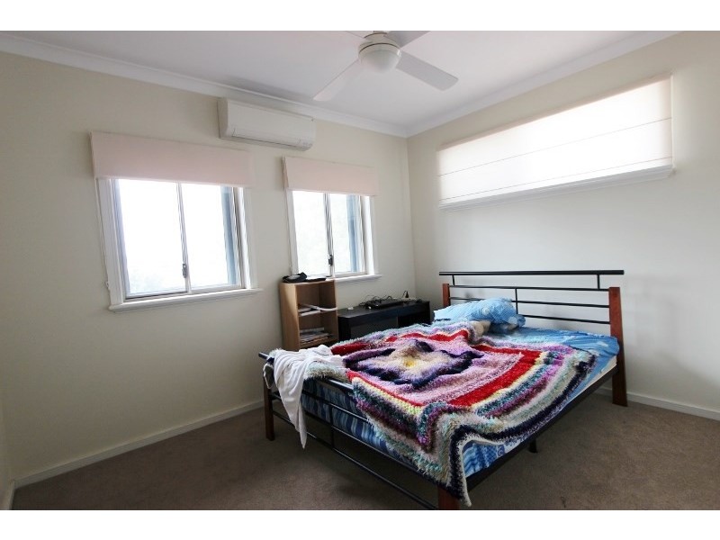 18 Euro Boulevard, Baynton WA 6714