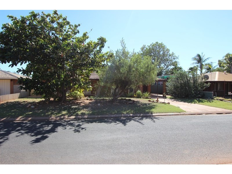 7 Datson Close, Millars Well WA 6714