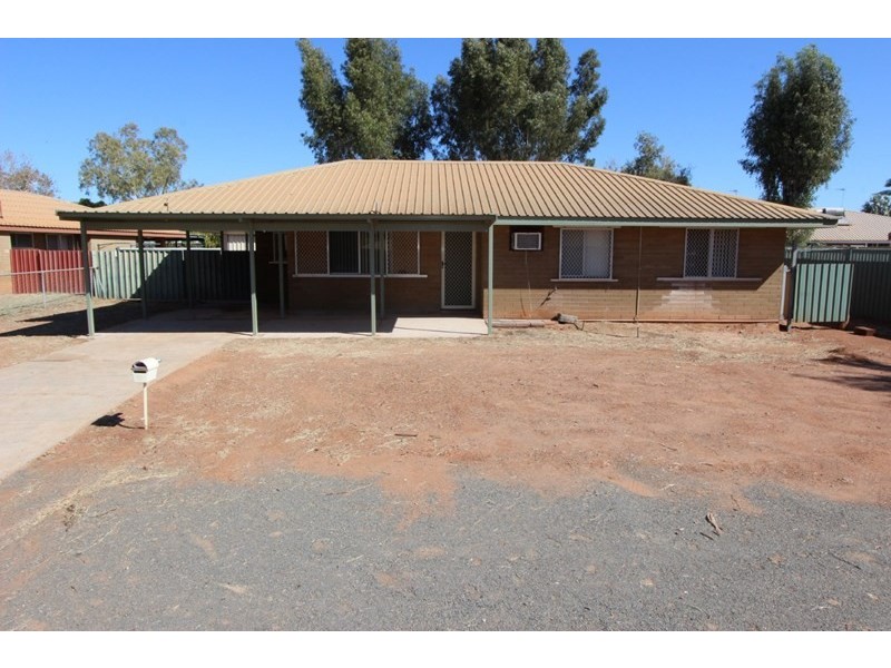 35 Strickland Drive, Millars Well WA 6714