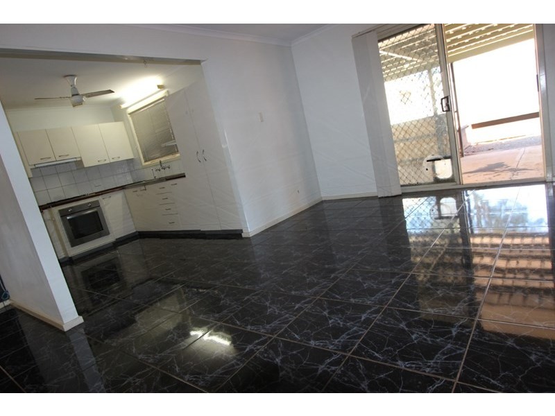 35 Strickland Drive, Millars Well WA 6714