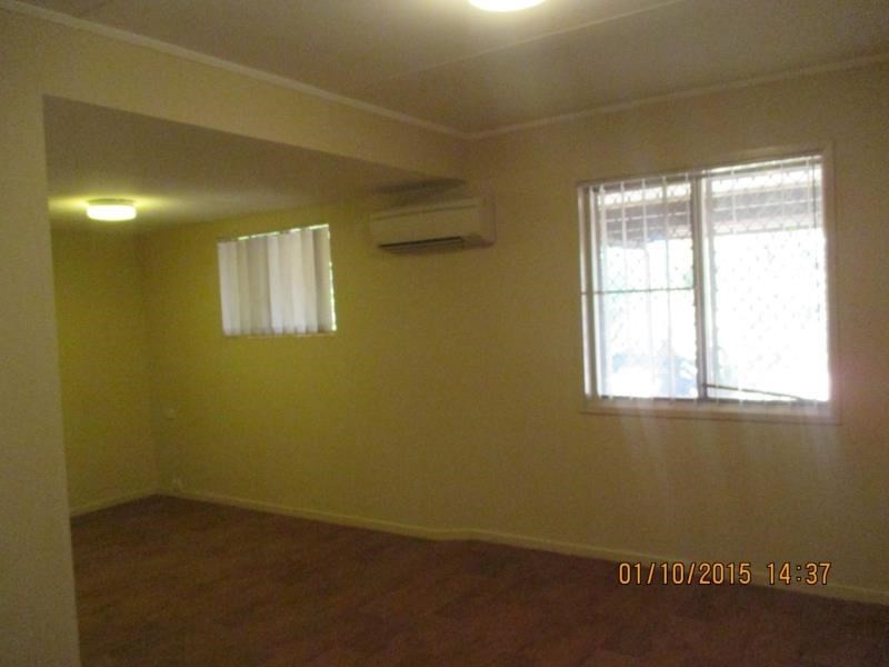 11 Elliott Crescent, Dampier WA 6713