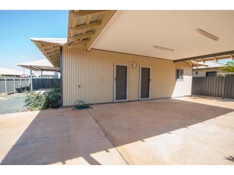 84 Bajamalu Drive, Baynton WA 6714