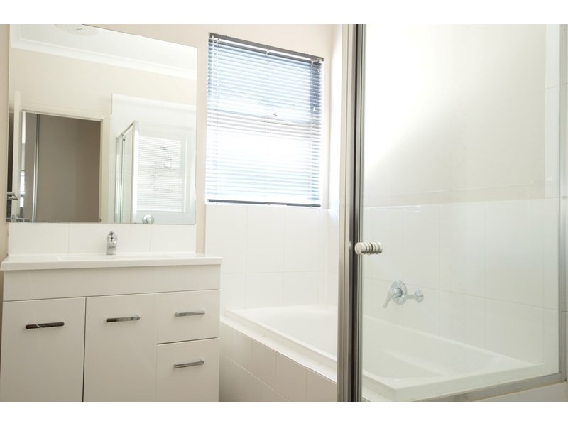 84 Bajamalu Drive, Baynton WA 6714