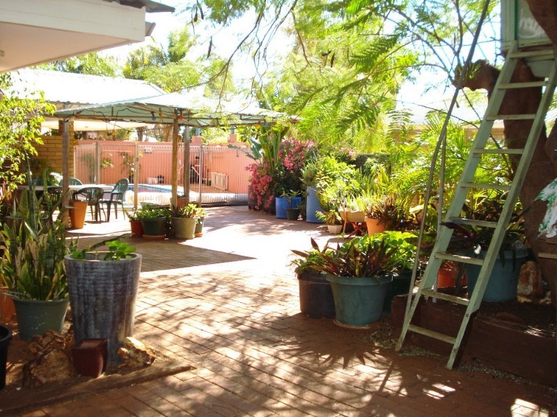 4 Stanbridge Way, Karratha WA 6714