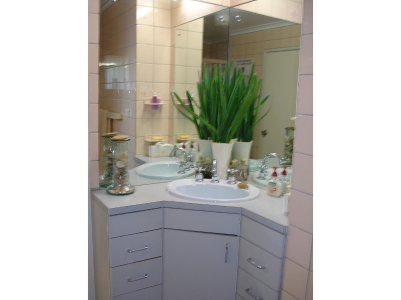 4 Stanbridge Way, Karratha WA 6714