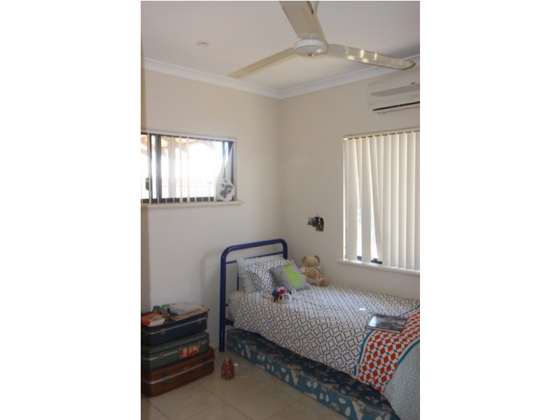 42 Warbler Loop, Nickol WA 6714