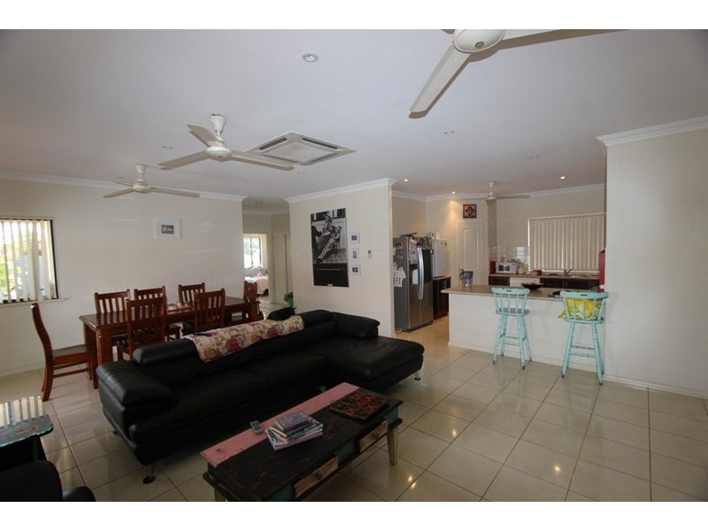 42 Warbler Loop, Nickol WA 6714