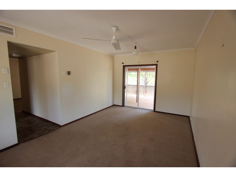 8 Truslove Way, Pegs Creek WA 6714