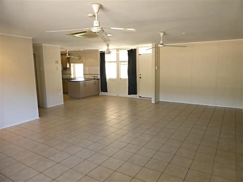 12 Shimmon Place, Pegs Creek WA 6714