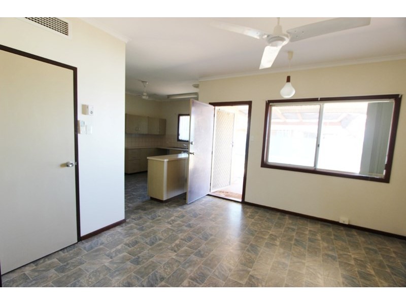 15 Enderby Street, Nickol WA 6714