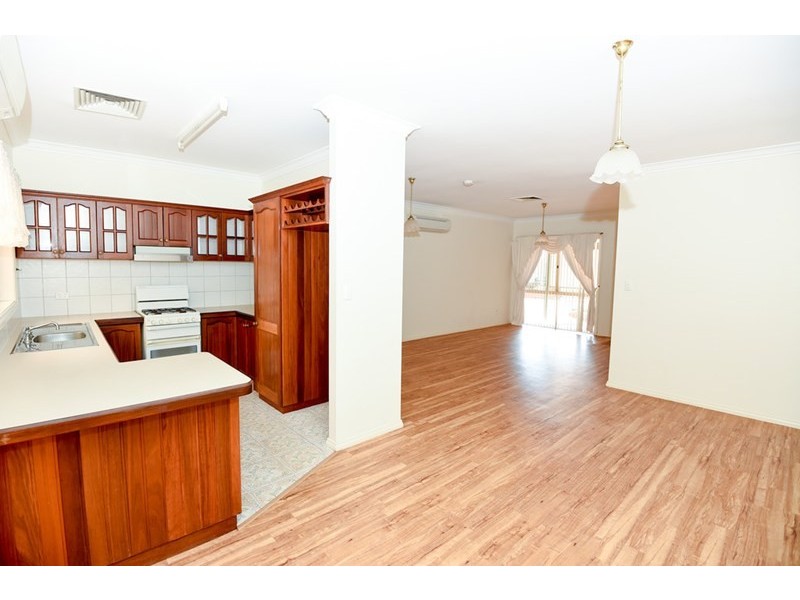 33 Leslie Loop, Baynton WA 6714