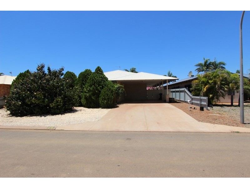 26 Buchanan Circuit, Baynton WA 6714