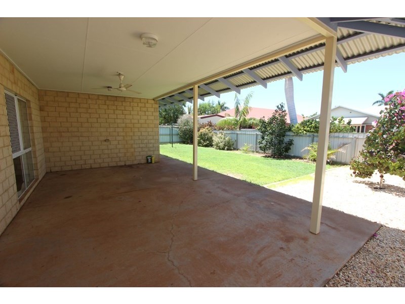 26 Buchanan Circuit, Baynton WA 6714