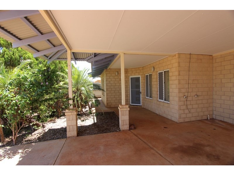 26 Buchanan Circuit, Baynton WA 6714