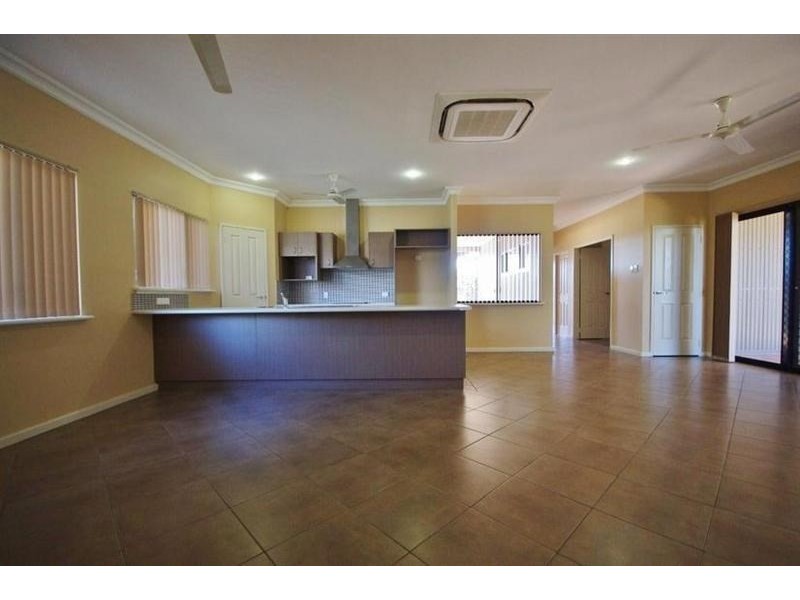 13 Fantail Bend, Nickol WA 6714