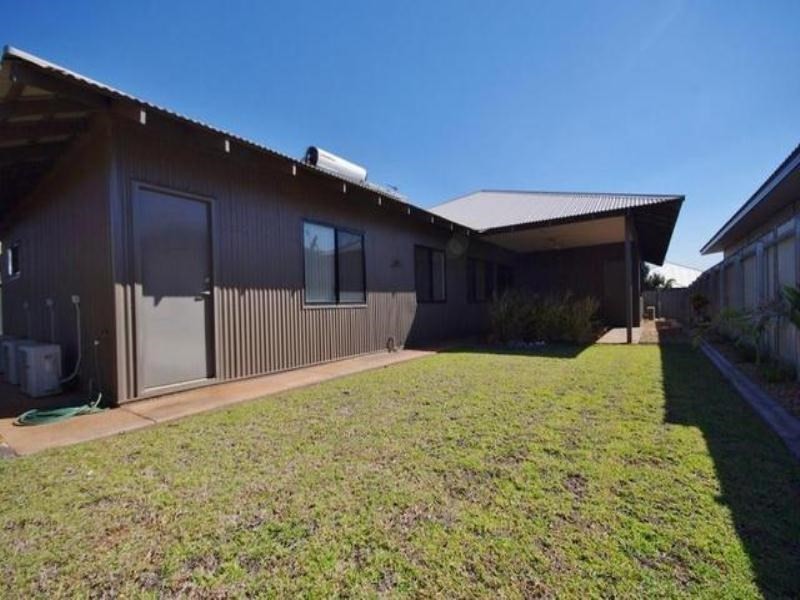 13 Fantail Bend, Nickol WA 6714