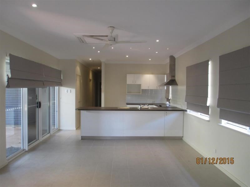 25 Euro Boulevard, Baynton WA 6714