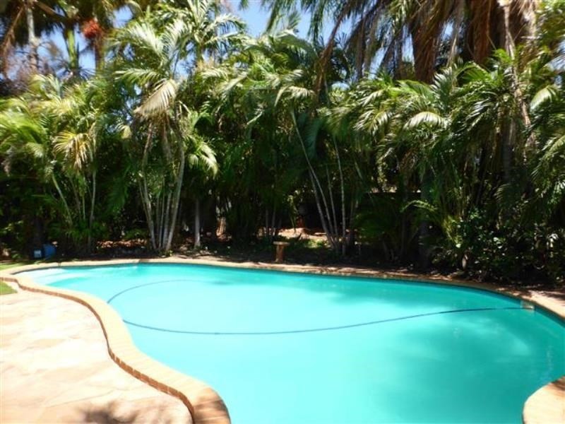 7 Giles Crescent, Dampier WA 6713