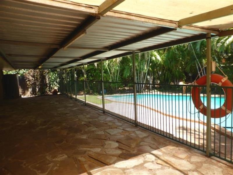 7 Giles Crescent, Dampier WA 6713