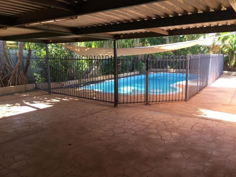 12 Bateman Court, Millars Well WA 6714