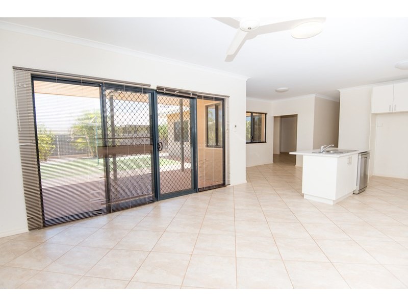 21 Warbler Loop, Nickol WA 6714