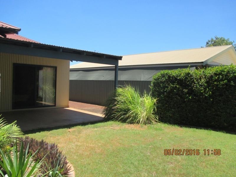 10 Miles Loop, Baynton WA 6714