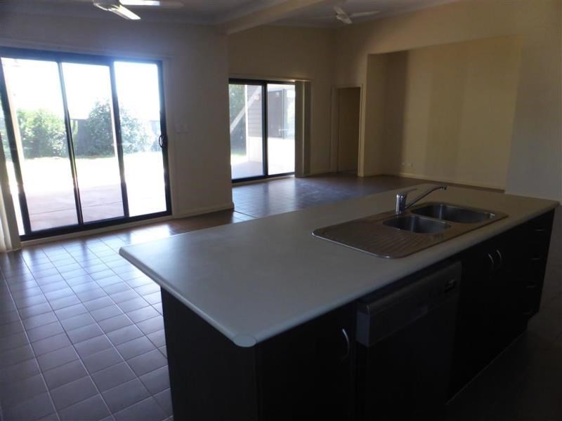 15 Windgrass Way, Nickol WA 6714