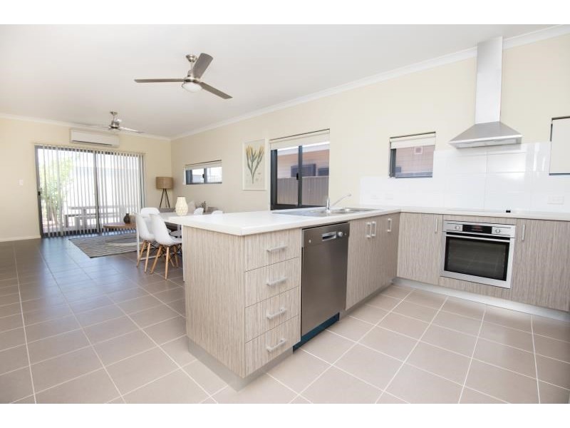 69 Mantaray Loop, Nickol WA 6714