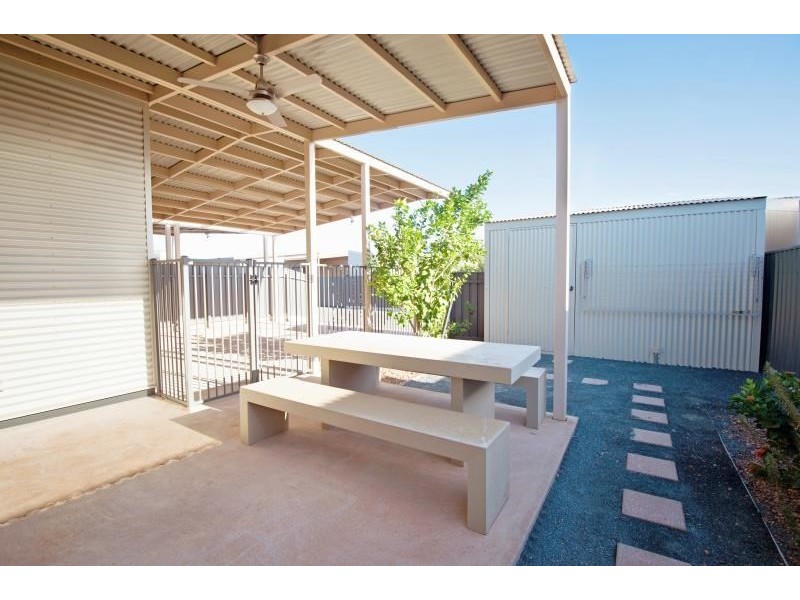 69 Mantaray Loop, Nickol WA 6714
