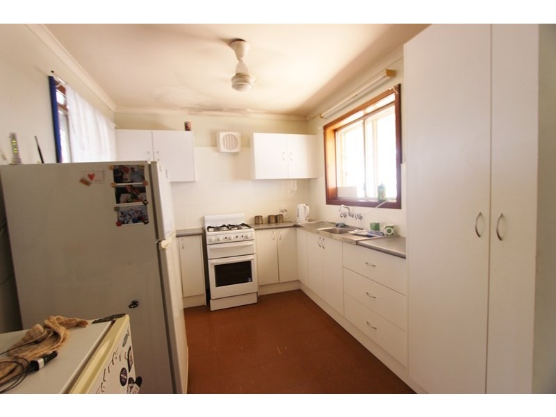 7 Baynton Way, Wickham WA 6720