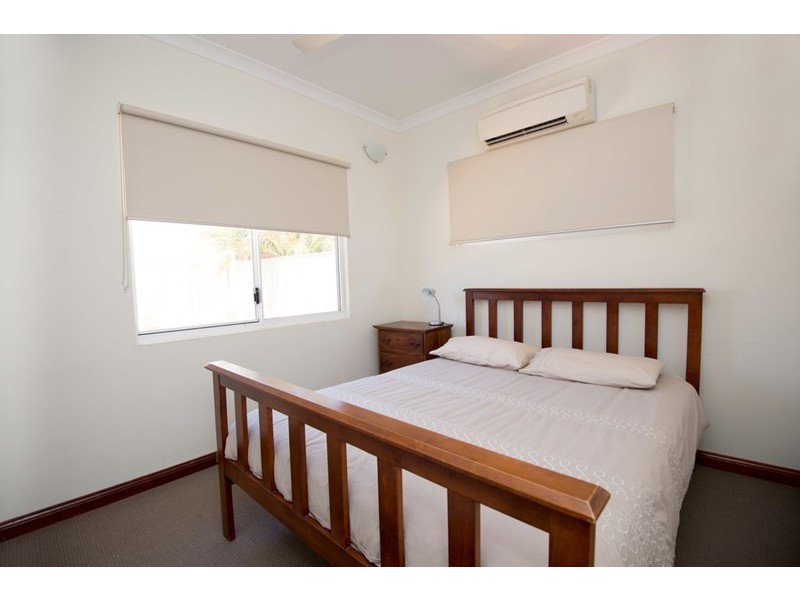 8 Kybra Way, Baynton WA 6714