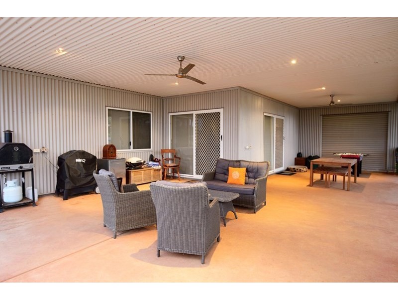 8 Kybra Way, Baynton WA 6714