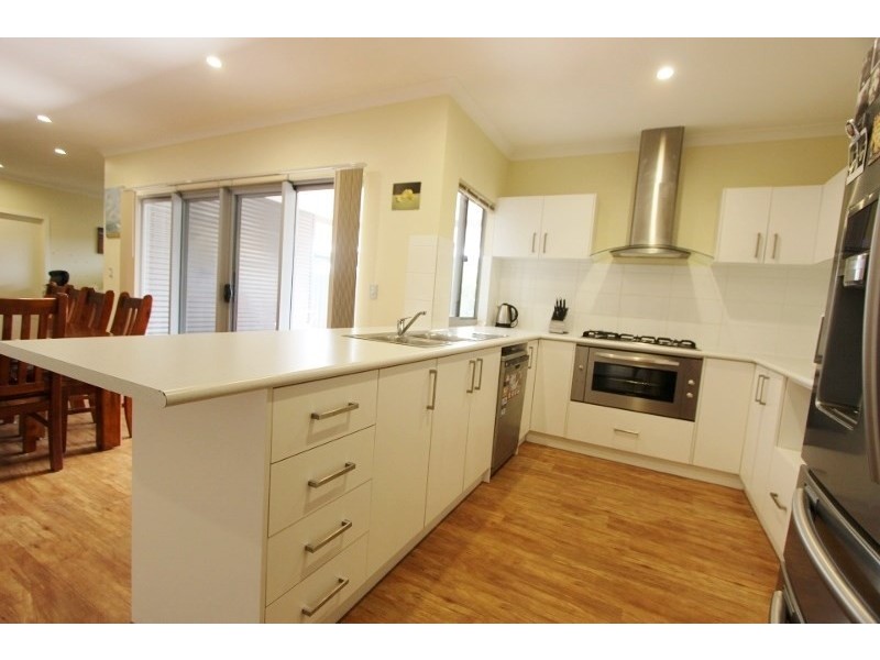 115 Bajamalu Drive, Baynton WA 6714