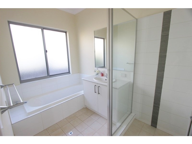 115 Bajamalu Drive, Baynton WA 6714