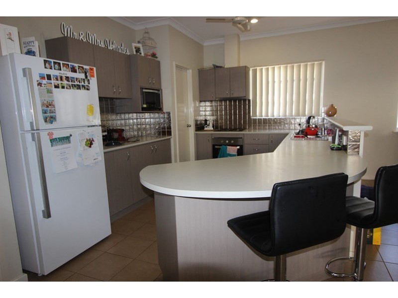 7 Ridge Elbow, Nickol WA 6714