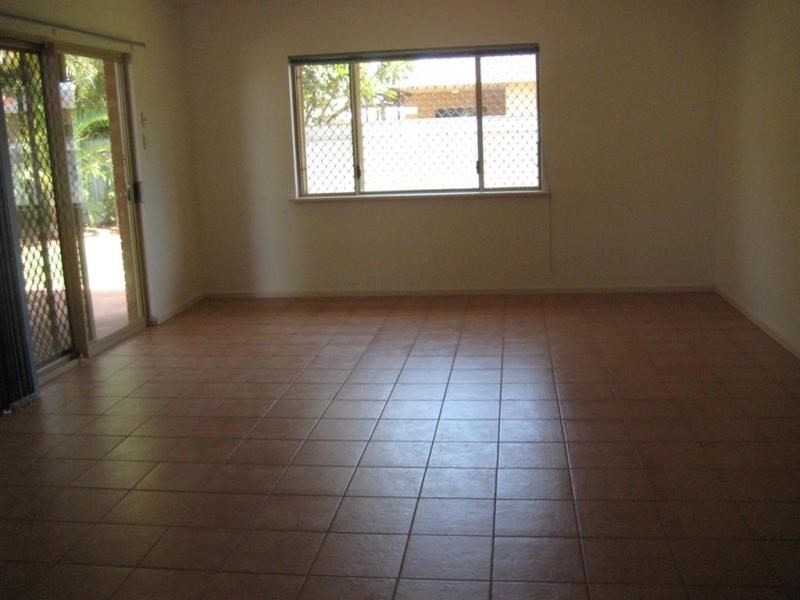 10 Thistle Loop, Nickol WA 6714