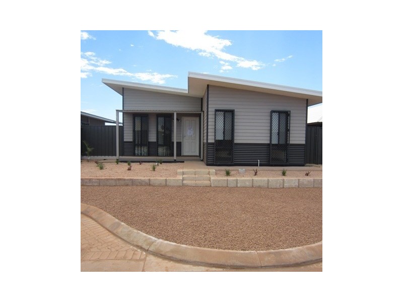 15 Bettong Bend, Baynton WA 6714