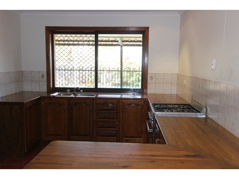 19 Elliott Crescent, Dampier WA 6713