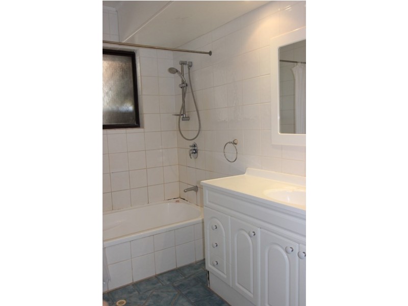 19 Elliott Crescent, Dampier WA 6713