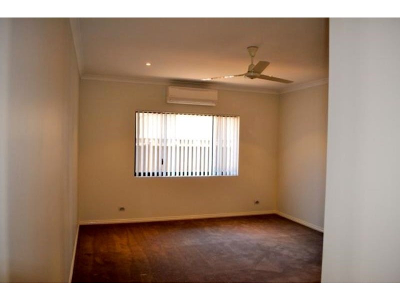 33 Mujira Ramble, Baynton WA 6714