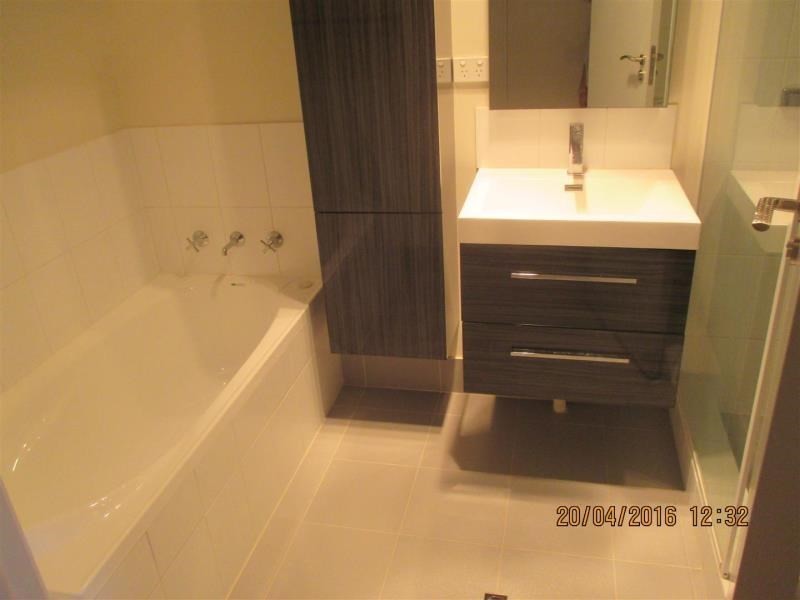 24 Marrimarri Parade, Baynton WA 6714