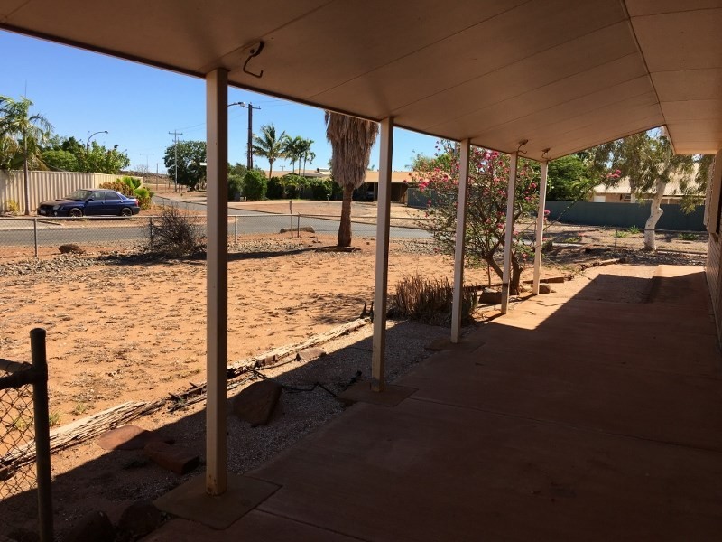 1 Goodwyn Close, Millars Well WA 6714