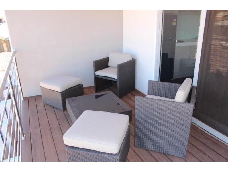 8/60 Richardson Way, Bulgarra WA 6714