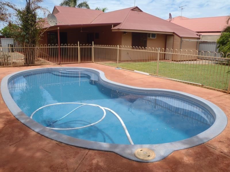 11 Buchanan Circuit, Baynton WA 6714