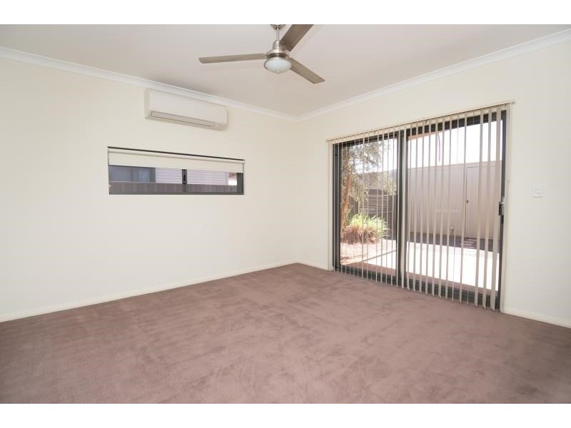 64 Mantaray Loop, Nickol WA 6714